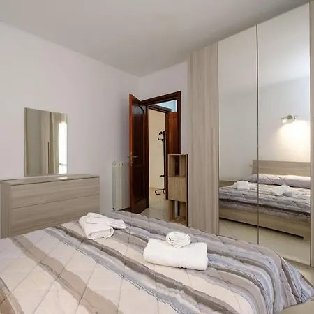 Appartement Luminoso Bilocale Con Veranda A Olbia